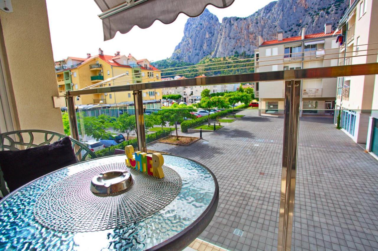 Luxury Family Apartment أوميس المظهر الخارجي الصورة
